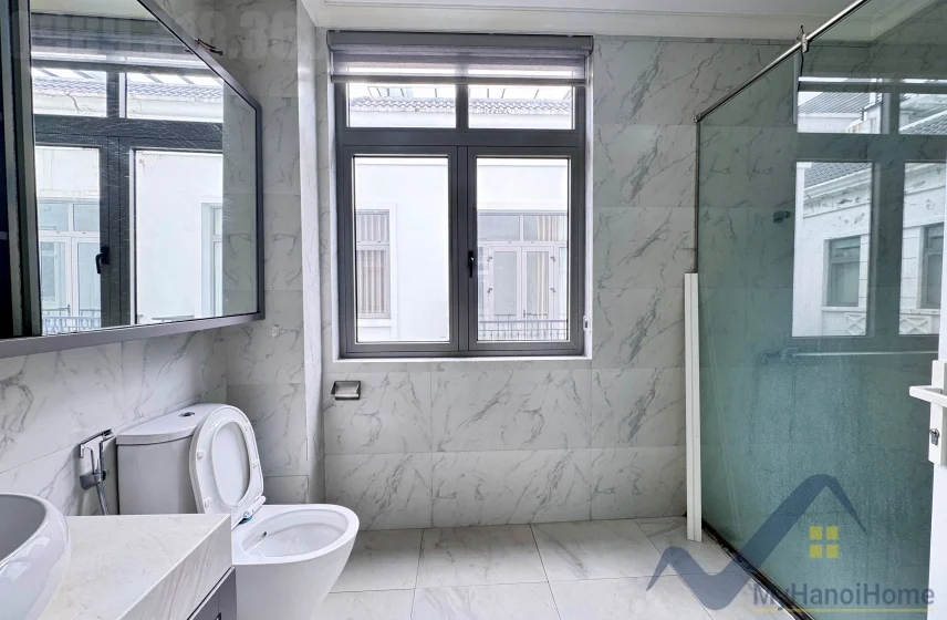 Xem ảnh 12: Ảnh 12: Cho thuê biệt thự Vinhomes Harmony Nguyệt Quế full đồ