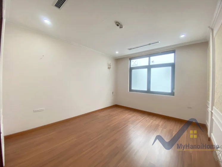 Xem ảnh 4: Ảnh 4: Cho thuê biệt thự Vinhomes Harmony song lập có thang máy