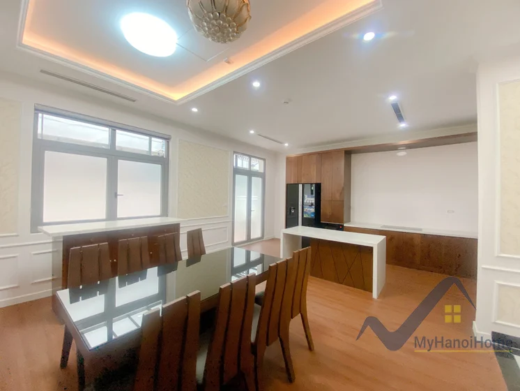 Xem ảnh 17: Ảnh 17: Cho thuê biệt thự Vinhomes Harmony song lập có thang máy