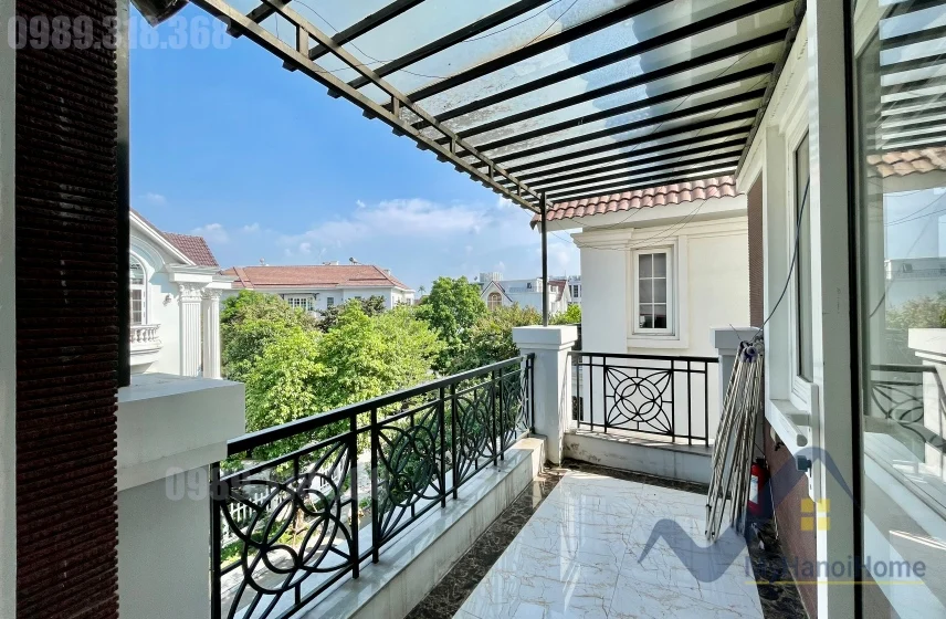 Xem ảnh 11: Ảnh 11: Cho thuê biệt thự Vinhomes Riverside Anh Đào full đồ
