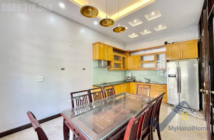 Xem ảnh 19: Ảnh 19: Cho thuê biệt thự Vinhomes Riverside Anh Đào full đồ