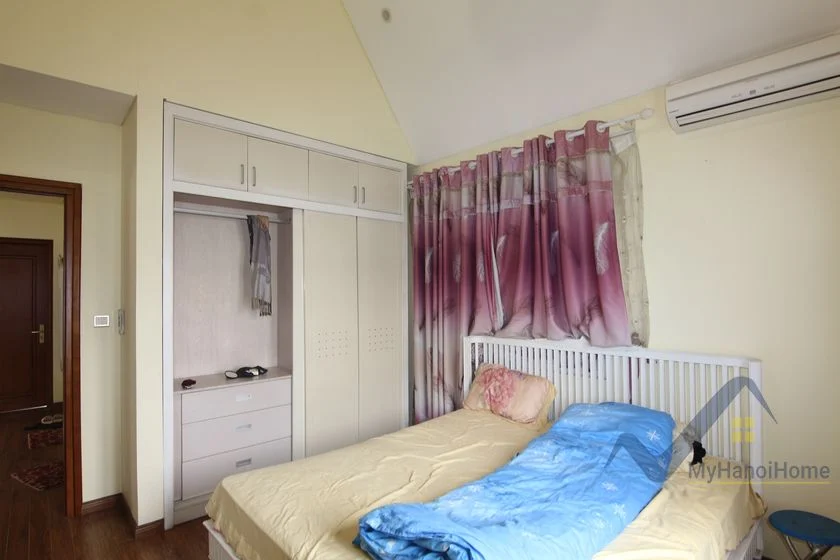 Xem ảnh 10: Ảnh 10: Cho thuê biệt thự Vinhomes Riverside căn song lập có tầng hầm