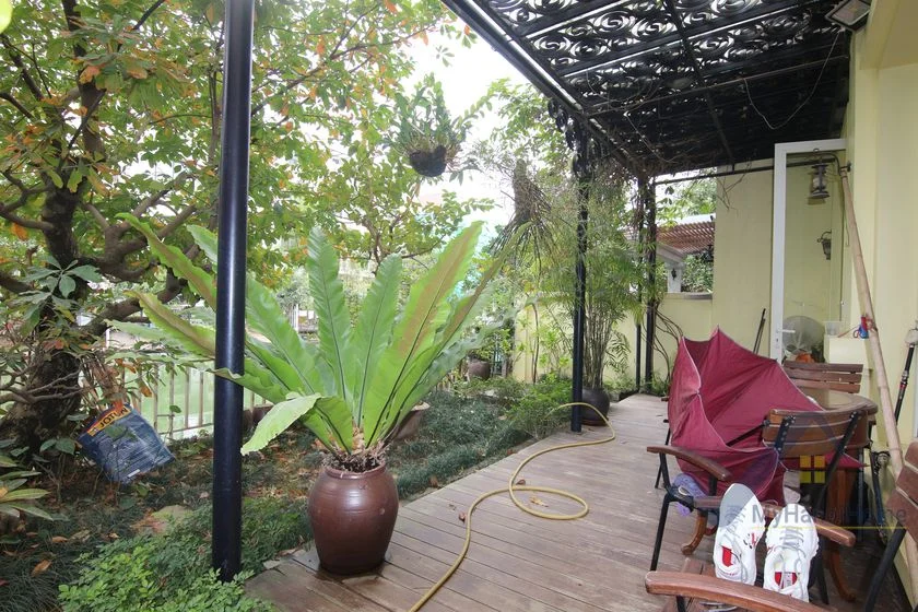 Xem ảnh 15: Ảnh 15: Cho thuê biệt thự Vinhomes Riverside căn song lập có tầng hầm
