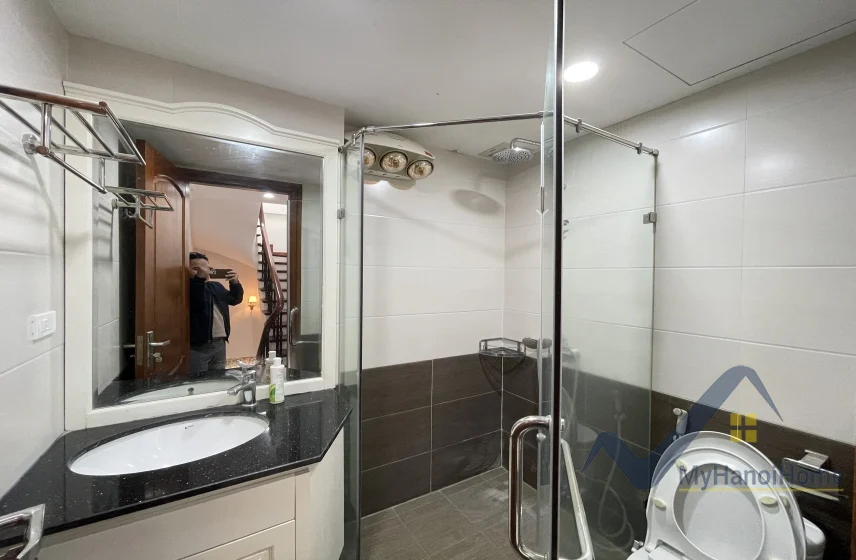 Xem ảnh 6: Ảnh 6: Cho thuê biệt thự Vinhomes Riverside đơn lập gần TTTM Vincom