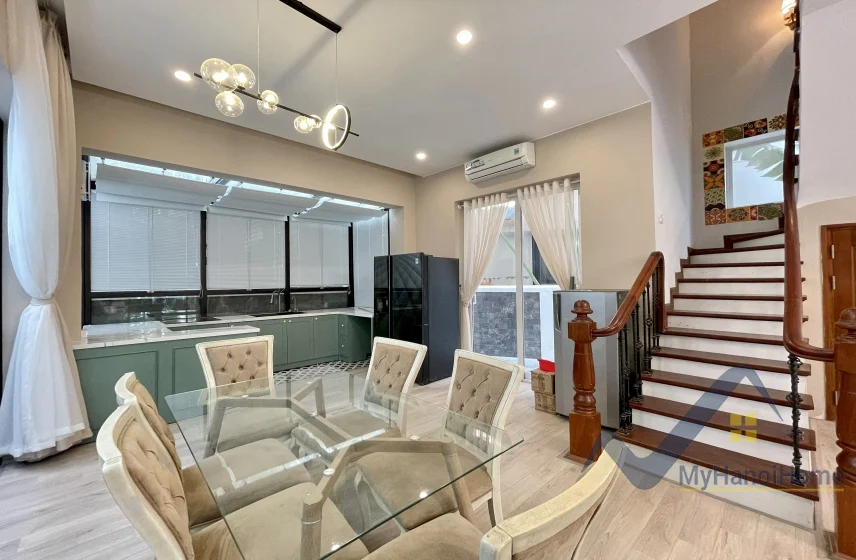 Xem ảnh 13: Ảnh 13: Cho thuê biệt thự Vinhomes Riverside đơn lập gần TTTM Vincom