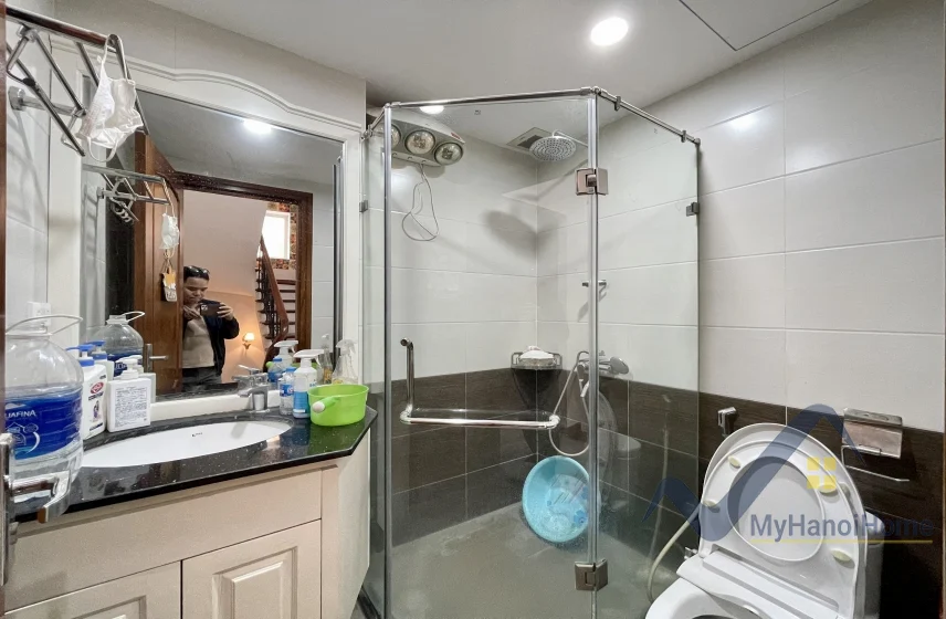 Xem ảnh 17: Ảnh 17: Cho thuê biệt thự Vinhomes Riverside đơn lập gần TTTM Vincom