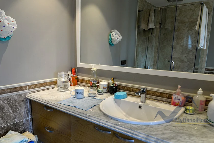 Xem ảnh 9: Ảnh 9: Cho thuê biệt thự Vinhomes Riverside Full đồ gần trường BIS
