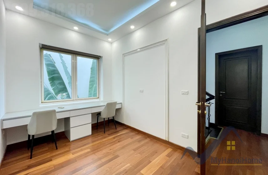 Xem ảnh 10: Ảnh 10: Cho thuê biệt thự Vinhomes Riverside full nội thất gần công viên