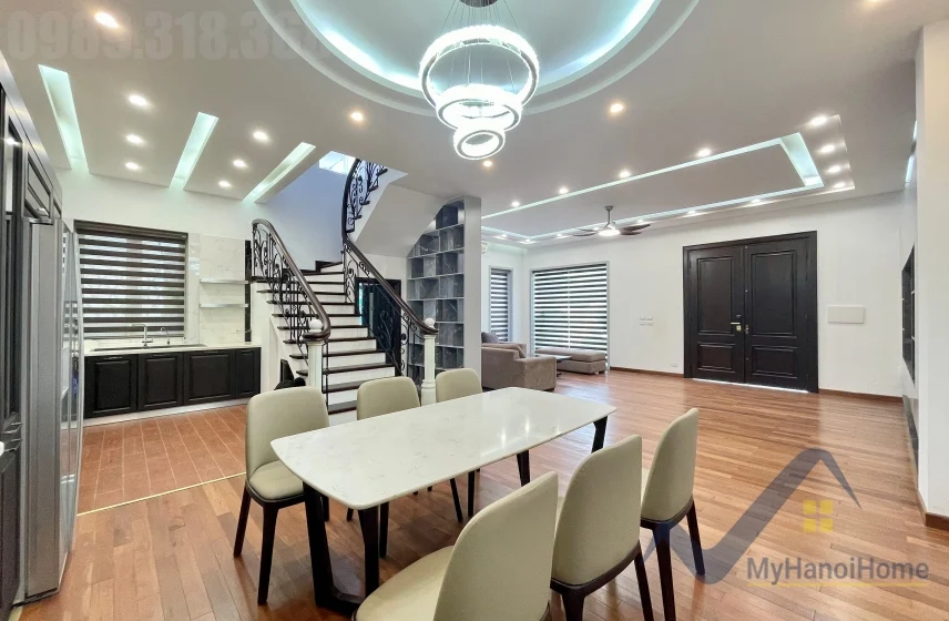 Xem ảnh 18: Ảnh 18: Cho thuê biệt thự Vinhomes Riverside full nội thất gần công viên