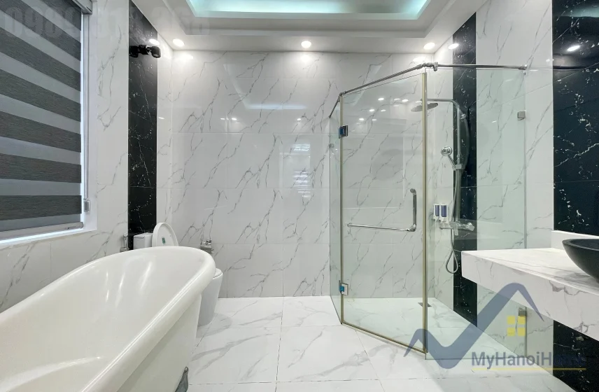 Xem ảnh 22: Ảnh 22: Cho thuê biệt thự Vinhomes Riverside full nội thất gần công viên