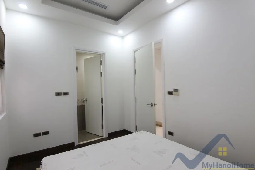 Xem ảnh 10: Ảnh 10: Cho thuê biệt thự Vinhomes Riverside gần BIS, full nội thất