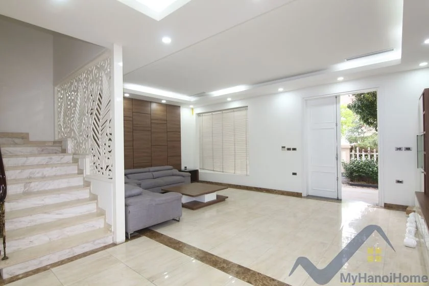 Xem ảnh 17: Ảnh 17: Cho thuê biệt thự Vinhomes Riverside gần BIS, full nội thất