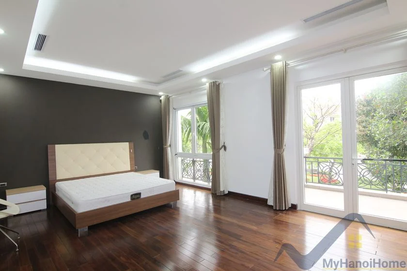 Xem ảnh 21: Ảnh 21: Cho thuê biệt thự Vinhomes Riverside gần BIS, full nội thất