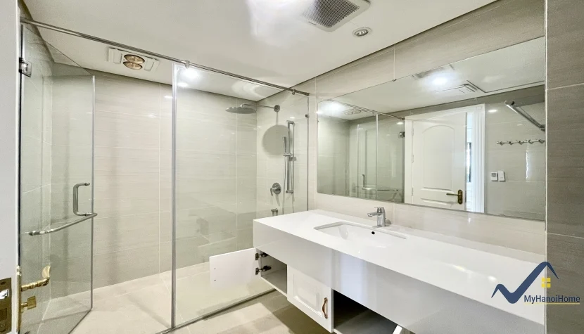Xem ảnh 4: Ảnh 4: Cho thuê biệt thự Vinhomes Riverside Hoa Lan 4 phòng ngủ