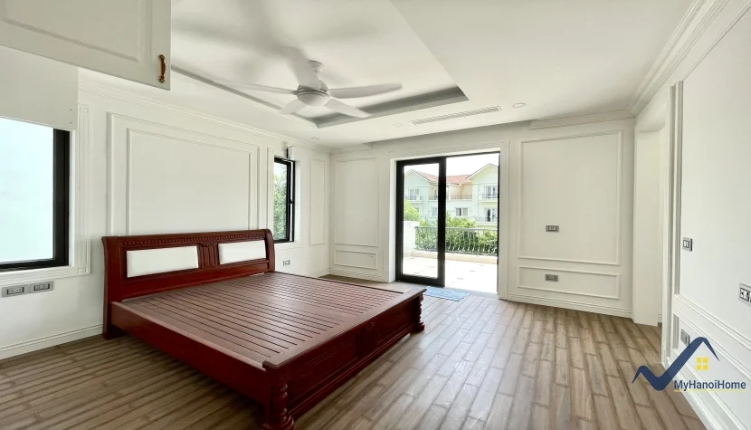 Xem ảnh 5: Ảnh 5: Cho thuê biệt thự Vinhomes Riverside Hoa Lan 4 phòng ngủ