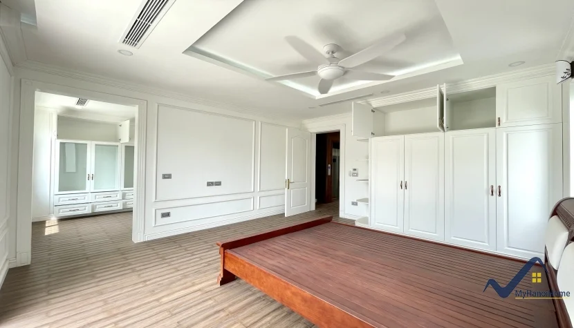 Xem ảnh 6: Ảnh 6: Cho thuê biệt thự Vinhomes Riverside Hoa Lan 4 phòng ngủ