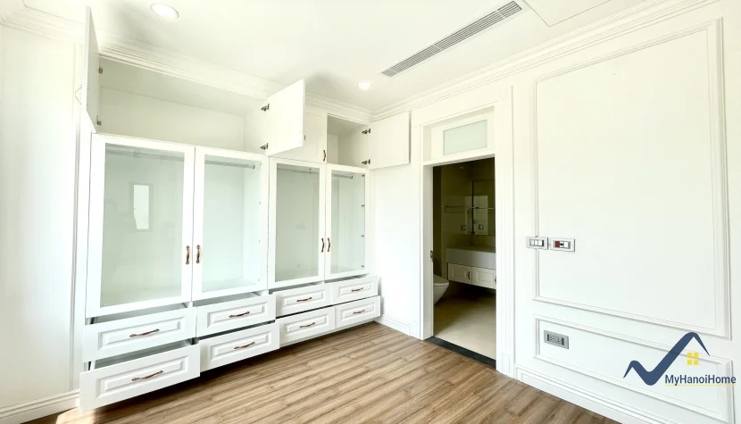 Xem ảnh 7: Ảnh 7: Cho thuê biệt thự Vinhomes Riverside Hoa Lan 4 phòng ngủ