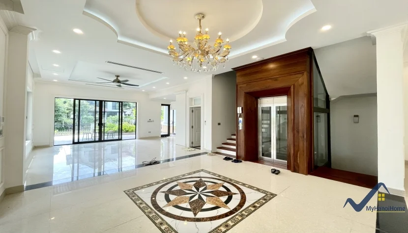 Xem ảnh 19: Ảnh 19: Cho thuê biệt thự Vinhomes Riverside Hoa Lan 4 phòng ngủ