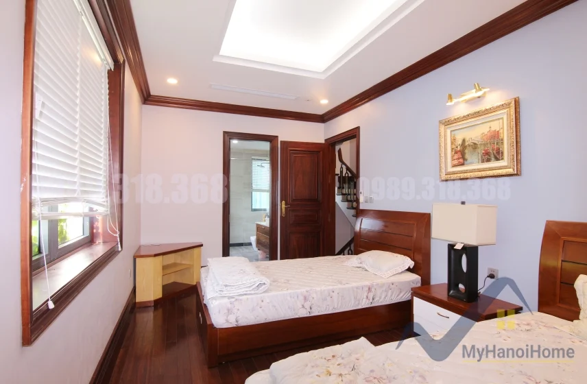 Xem ảnh 10: Ảnh 10: Cho thuê biệt thự Vinhomes Riverside Hoa Phượng full nội thất