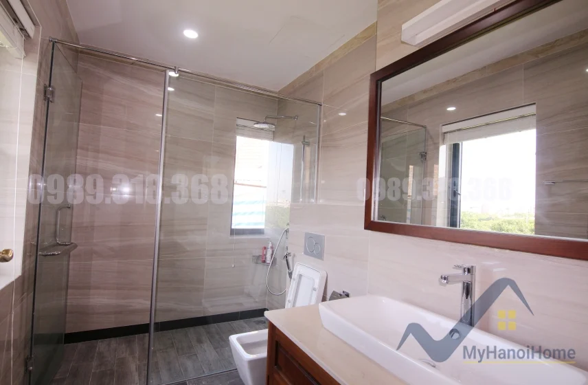 Xem ảnh 19: Ảnh 19: Cho thuê biệt thự Vinhomes Riverside Hoa Phượng full nội thất