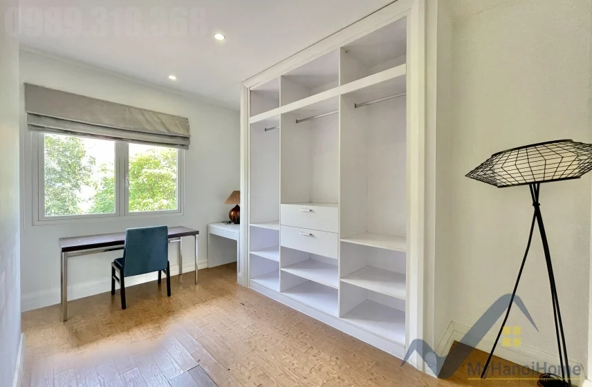 Xem ảnh 5: Ảnh 5: Cho thuê biệt thự Vinhomes Riverside Hoa Sữa full, 04PN