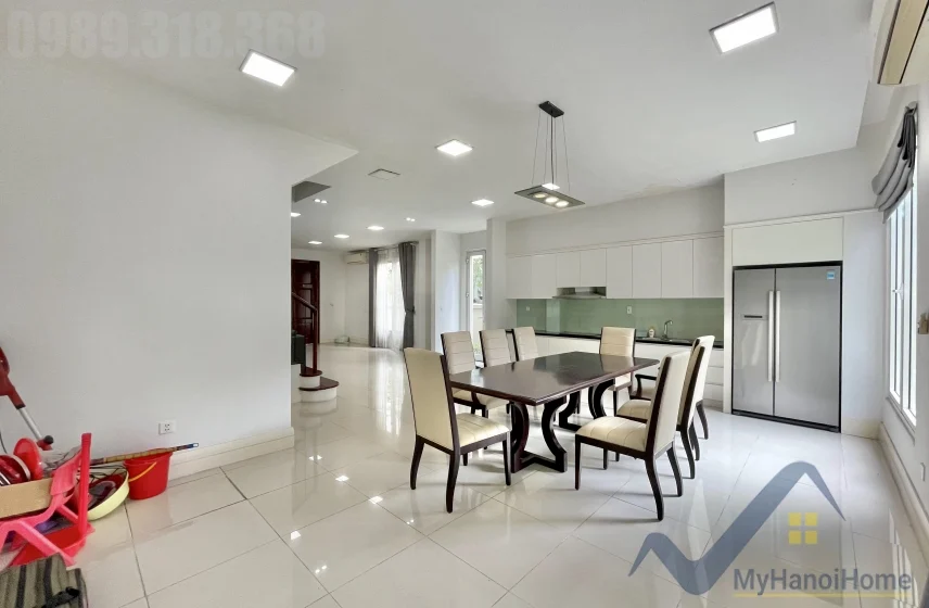 Xem ảnh 15: Ảnh 15: Cho thuê biệt thự Vinhomes Riverside Hoa Sữa full, 04PN
