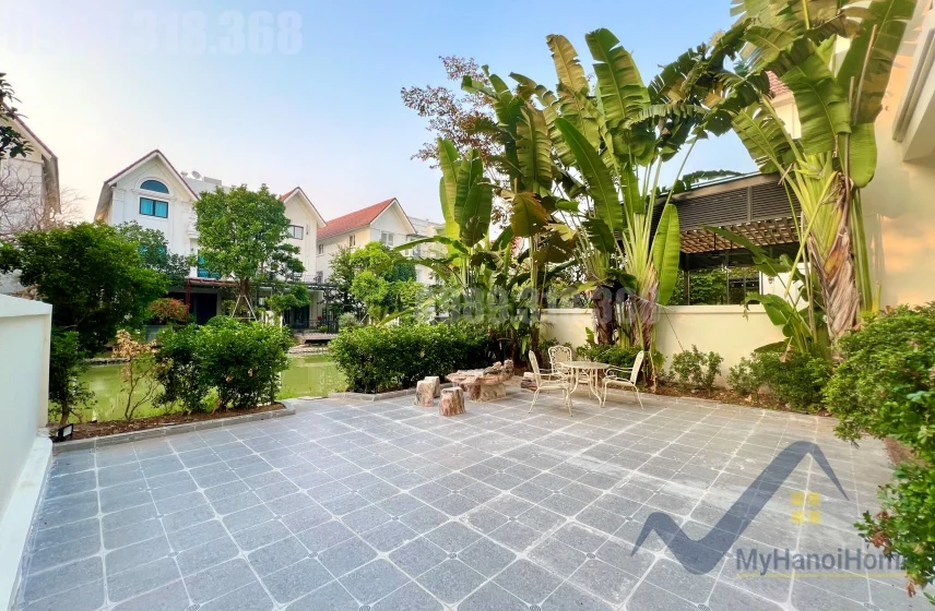 Xem ảnh 15: Ảnh 15: Cho thuê biệt thự Vinhomes Riverside Hoa Sữa, full nội thất gần sân Golf