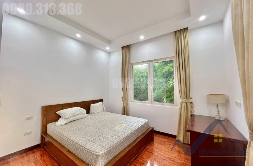 Xem ảnh 19: Ảnh 19: Cho thuê biệt thự Vinhomes Riverside Hoa Sữa, full nội thất gần sân Golf