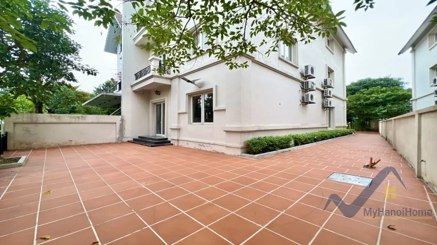 Xem ảnh 4: Ảnh 4: Cho thuê biệt thự Vinhomes Riverside song lập đủ đồ