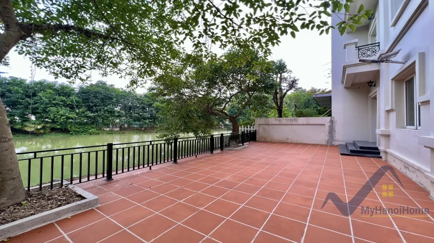 Xem ảnh 5: Ảnh 5: Cho thuê biệt thự Vinhomes Riverside song lập đủ đồ