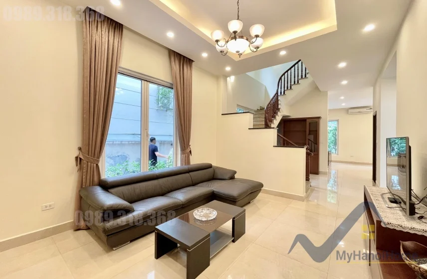 Xem ảnh 2: Ảnh 2: Cho thuê biệt thự Vinhomes Riverside, song lập full nội thất