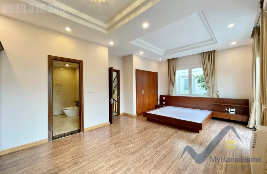 Xem ảnh 4: Ảnh 4: Cho thuê biệt thự Vinhomes Riverside, song lập full nội thất