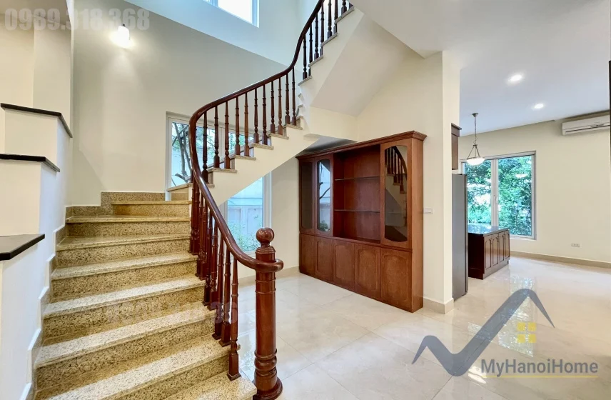 Xem ảnh 16: Ảnh 16: Cho thuê biệt thự Vinhomes Riverside, song lập full nội thất