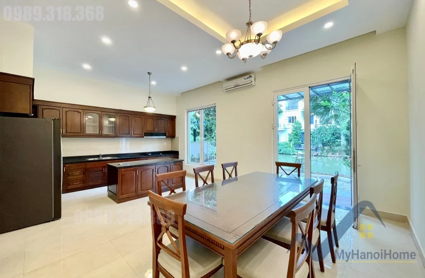 Xem ảnh 17: Ảnh 17: Cho thuê biệt thự Vinhomes Riverside, song lập full nội thất