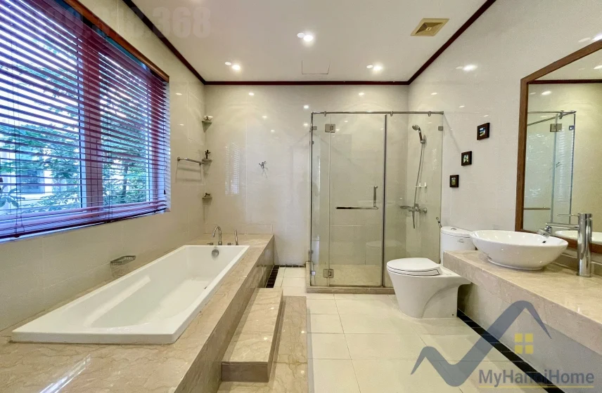 Xem ảnh 6: Ảnh 6: Cho thuê biệt thự Vinhomes Riverside trang bị full nội thất 4pn