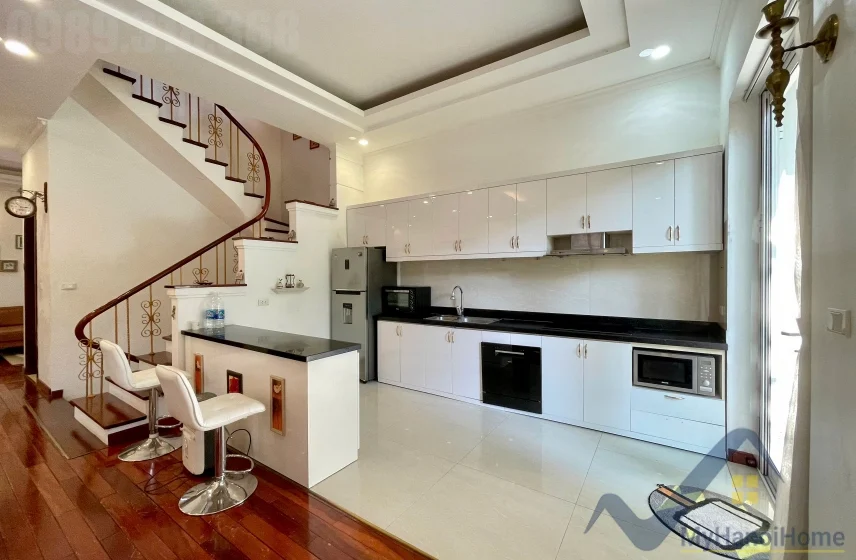 Xem ảnh 12: Ảnh 12: Cho thuê biệt thự Vinhomes Riverside trang bị full nội thất 4pn