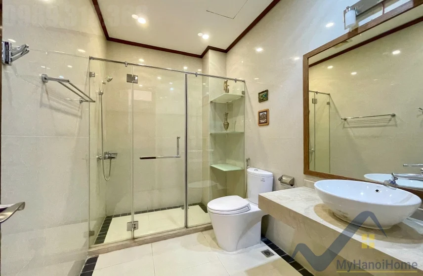 Xem ảnh 17: Ảnh 17: Cho thuê biệt thự Vinhomes Riverside trang bị full nội thất 4pn