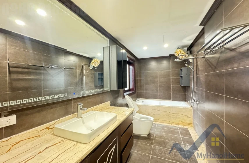 Xem ảnh 18: Ảnh 18: Cho thuê biệt thự Vinhomes Riverside trang bị full nội thất
