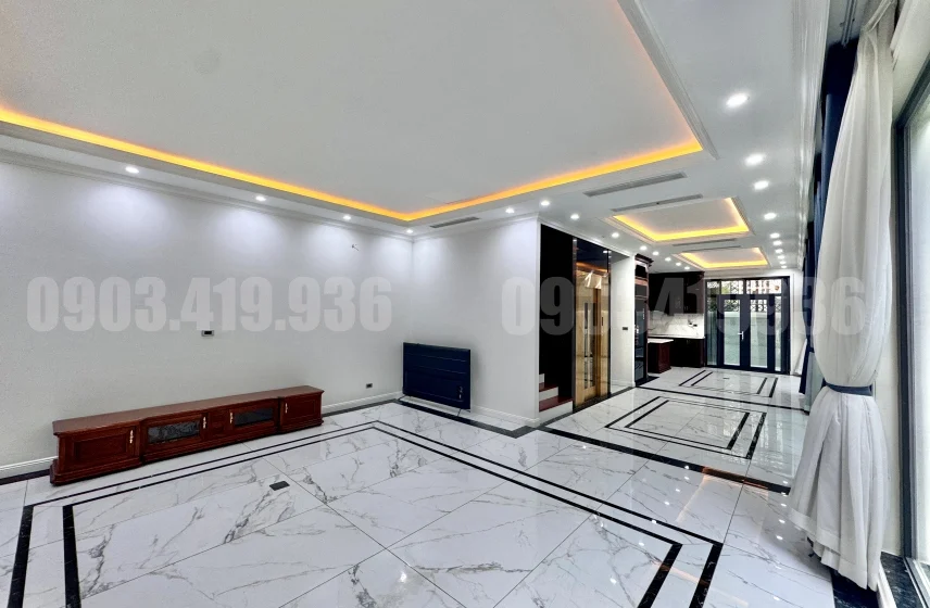 Xem ảnh 2: Ảnh 2: Cho thuê biệt thự Vinhomes Riveside Harmony có thang máy 4PN