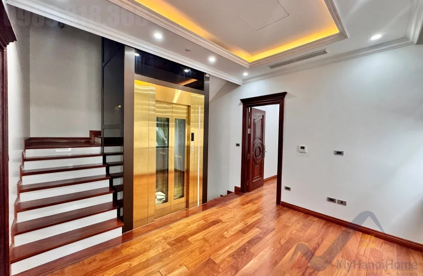 Xem ảnh 5: Ảnh 5: Cho thuê biệt thự Vinhomes Riveside Harmony có thang máy 4PN