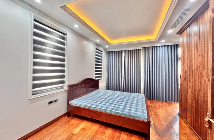 Xem ảnh 6: Ảnh 6: Cho thuê biệt thự Vinhomes Riveside Harmony có thang máy 4PN