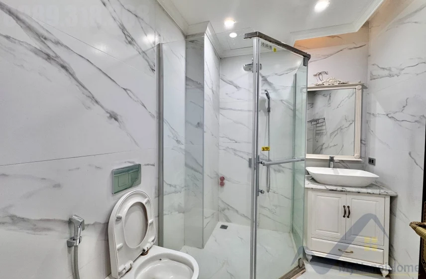 Xem ảnh 20: Ảnh 20: Cho thuê biệt thự Vinhomes Riveside Harmony có thang máy 4PN