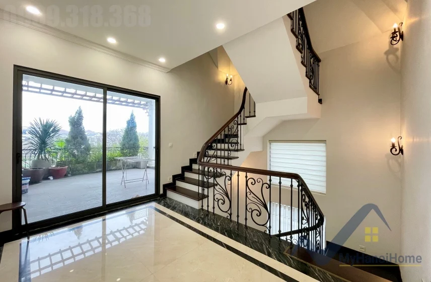 Xem ảnh 14: Ảnh 14: Cho thuê biệt thự Vinhomes The Harmony, căn đơn lập đủ đồ