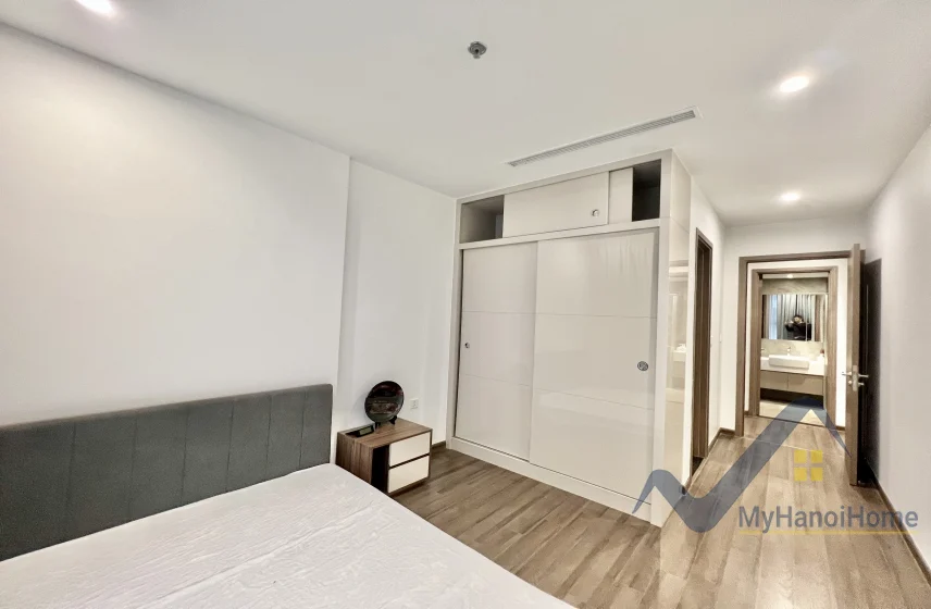 Xem ảnh 11: Ảnh 11: Cho thuê căn hộ 2PN 2WC chung cư Vinhomes Symphony full