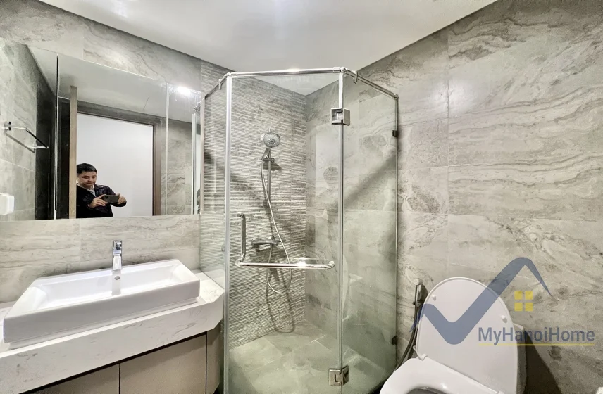 Xem ảnh 12: Ảnh 12: Cho thuê căn hộ 2PN 2WC chung cư Vinhomes Symphony full