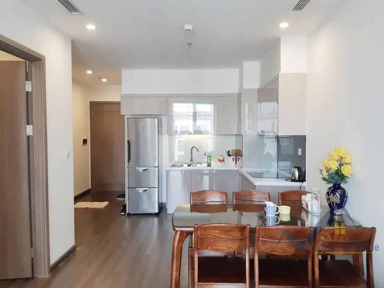 Xem ảnh 9: Ảnh 9: Cho thuê căn hộ 2PN 2WC Vinhomes Symphony Long Biên