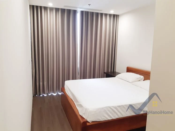 Xem ảnh 12: Ảnh 12: Cho thuê căn hộ 2PN 2WC Vinhomes Symphony Long Biên