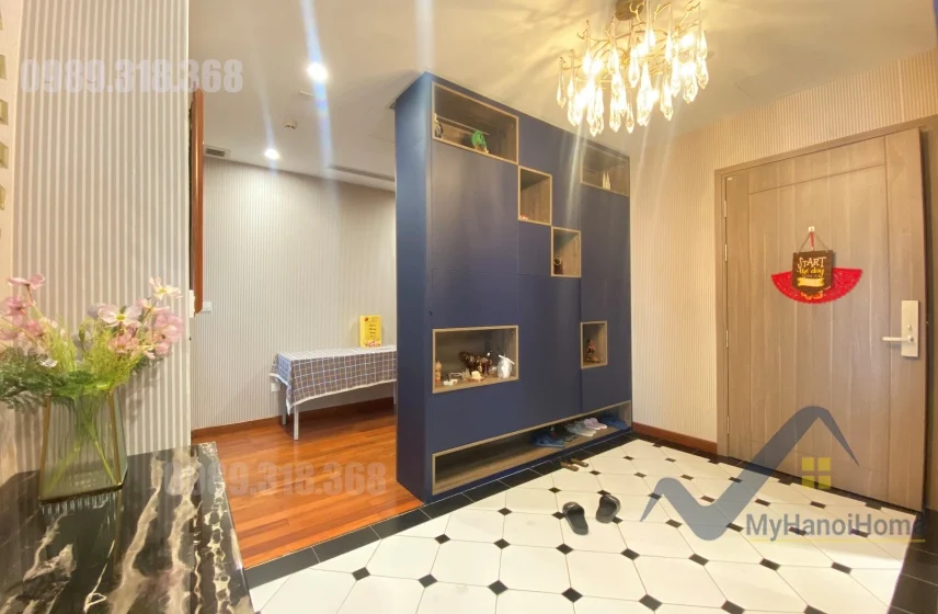 Xem ảnh 3: Ảnh 3: Cho thuê căn hộ đập thông 3PN, 4WC Vinhomes Symphony 130m2