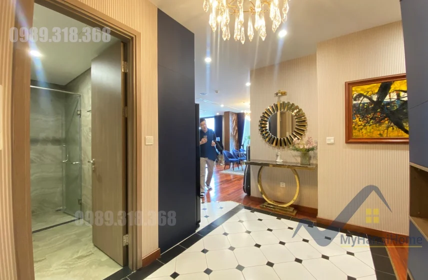 Xem ảnh 4: Ảnh 4: Cho thuê căn hộ đập thông 3PN, 4WC Vinhomes Symphony 130m2