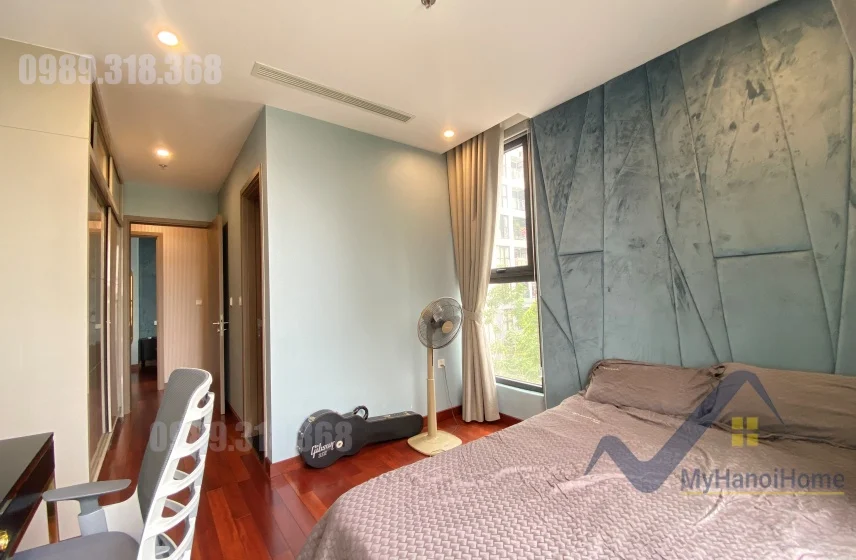 Xem ảnh 6: Ảnh 6: Cho thuê căn hộ đập thông 3PN, 4WC Vinhomes Symphony 130m2